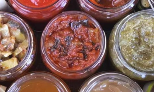 Seasonal farm products, local specialties and traditional Sicilian flavours at Mariscò